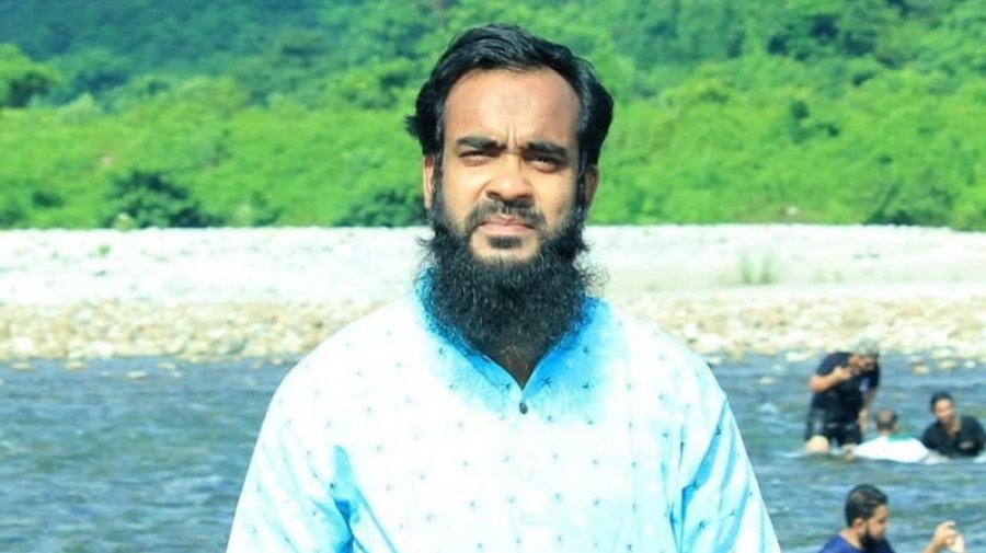 হিযবুত তাহরীর সঙ্গে যুক্ত সন্দেহে কুবি শিক্ষার্থীকে তুলে নিয়ে গেছে র‍্যাব